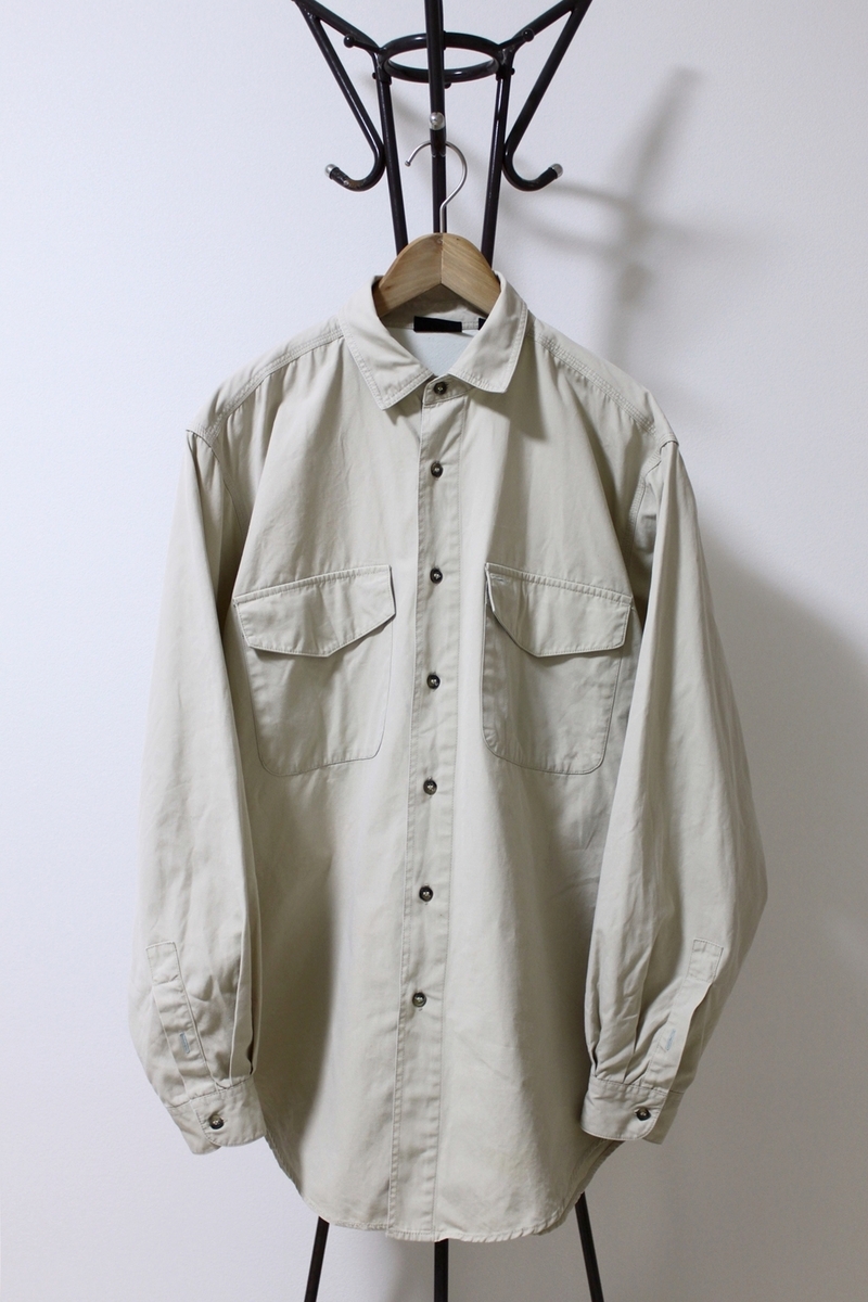 青草の丘に映える古着 | 1990 PATAGONIA COTTON SHIRT made in MACAU
