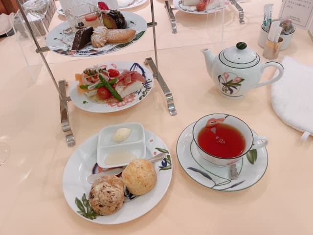 スリーティアーズ