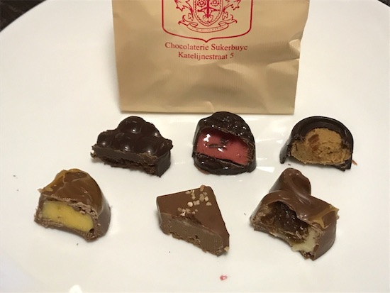スークルブックのチョコ6種の断面