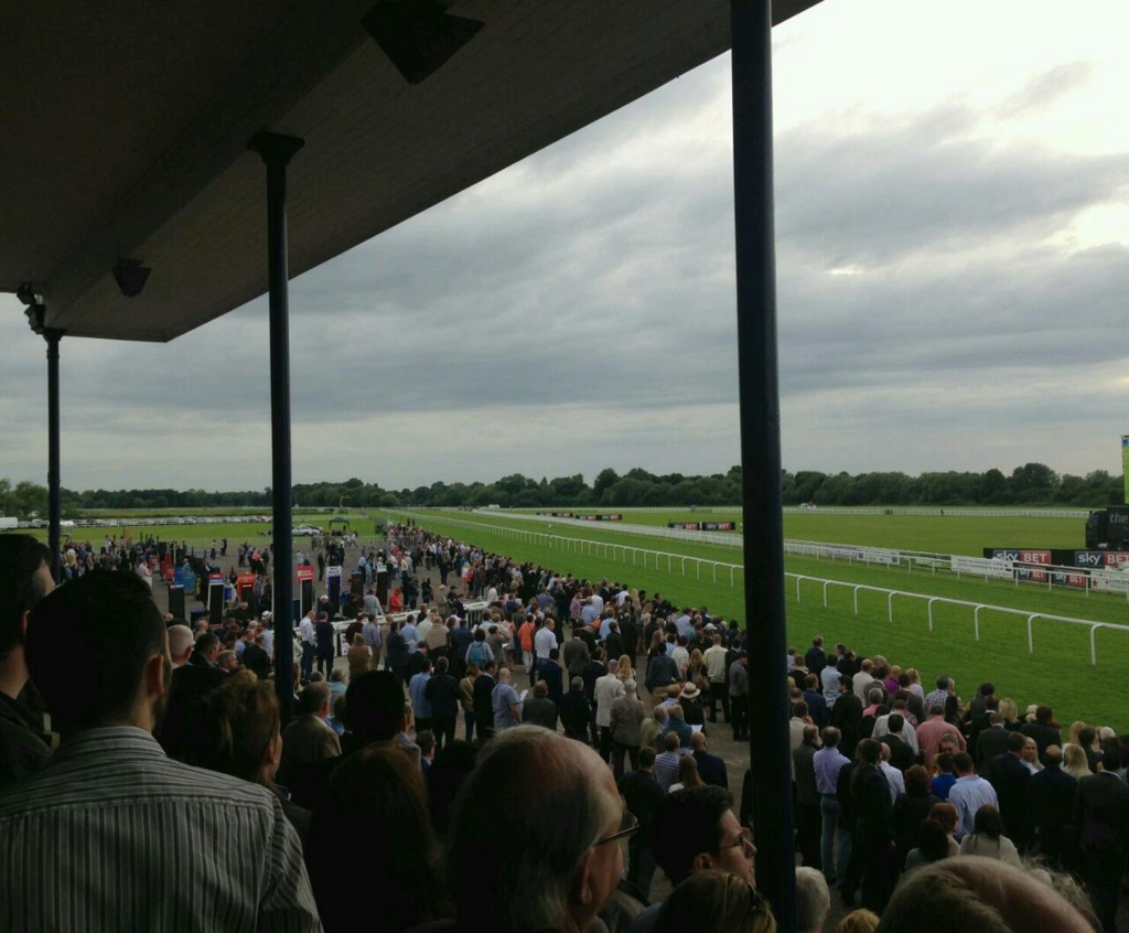 第18回 個性あふれる英国の競馬場 ロンドン食と農の便り Monthly Report 第18回 個性あふれる英国の競馬場 ロンドン食と農の便り Monthly Report
