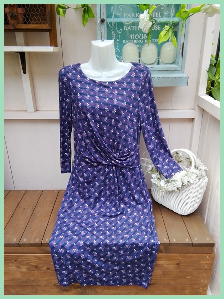 4 8出品中のローラアシュレイワンピース Lauraashleyinmyroom S Blog