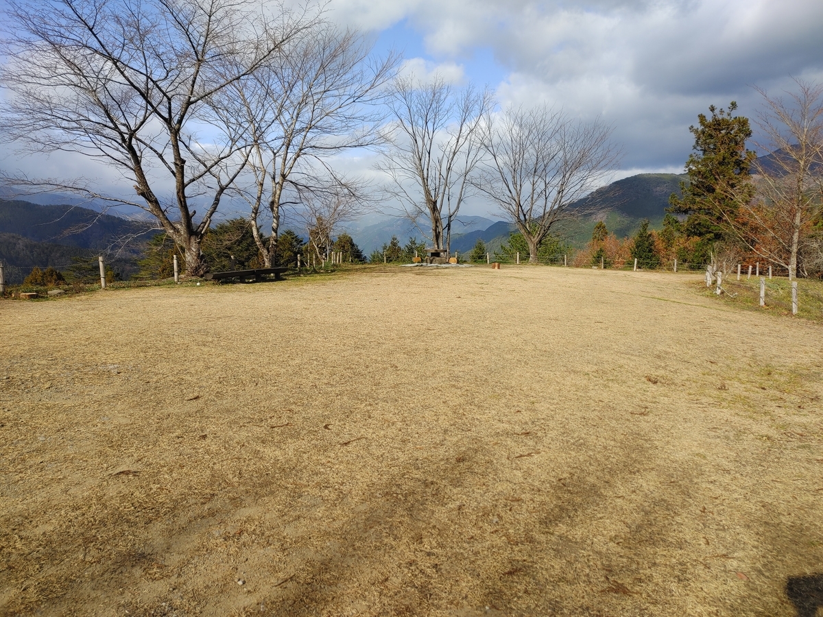 f:id:Lcamp:20201223235702j:plain