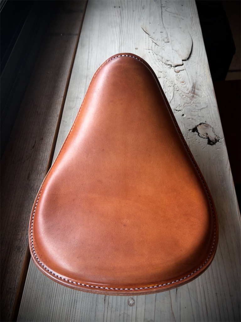 ワンズワーカーサドルレザーシート　ハーレー等 ワンズワーカーサドルレザーシートハーレー等