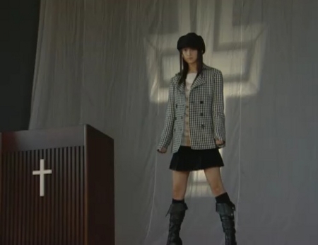 f:id:Leo16:20101120152610j:image:h170:w222