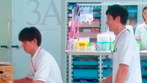 f:id:Leo16:20190609061408j:image:w450