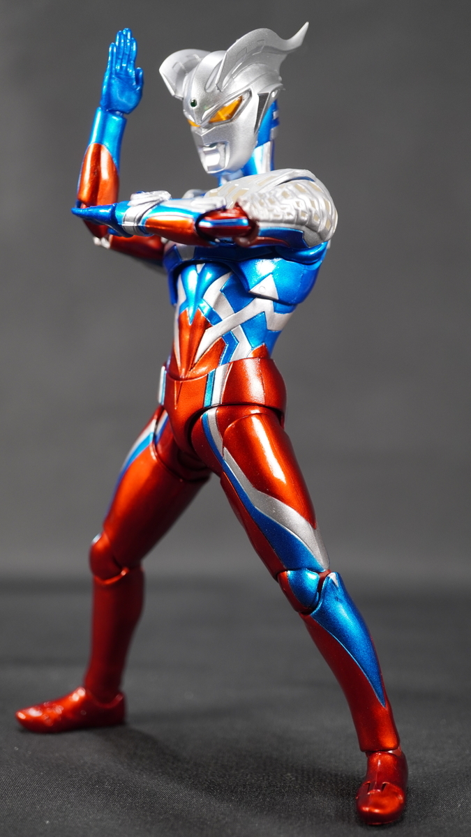 開封レビュー】S.H.Figuartsウルトラマンゼロ 10周年 Special Color
