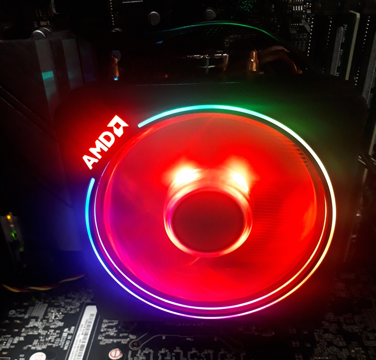 ガレリアAXF|CPUクーラーが光る