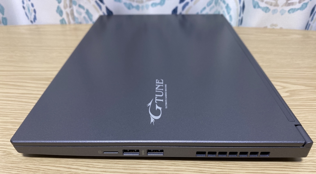 MOUSE G-TUNE ノートパソコン　ゲーミング ゲーミングPCレビュー】G-Tune E5-144【外観写真】 - 💻Curation