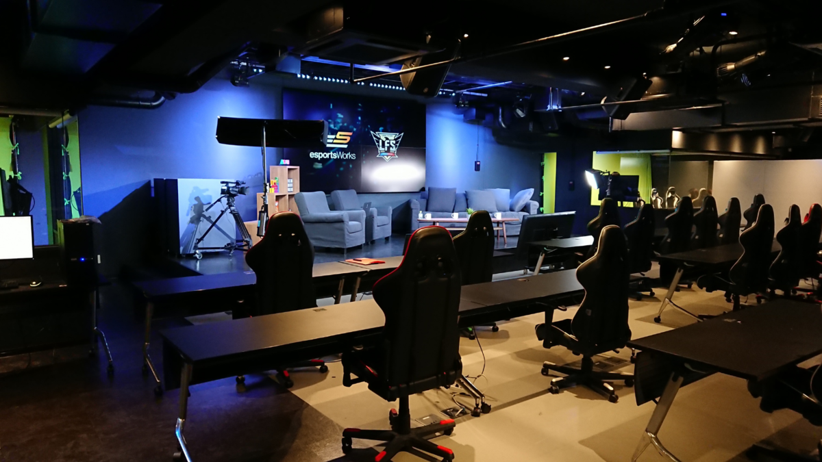 LFS池袋esportsArena 売れる 施設体験ペアチケット
