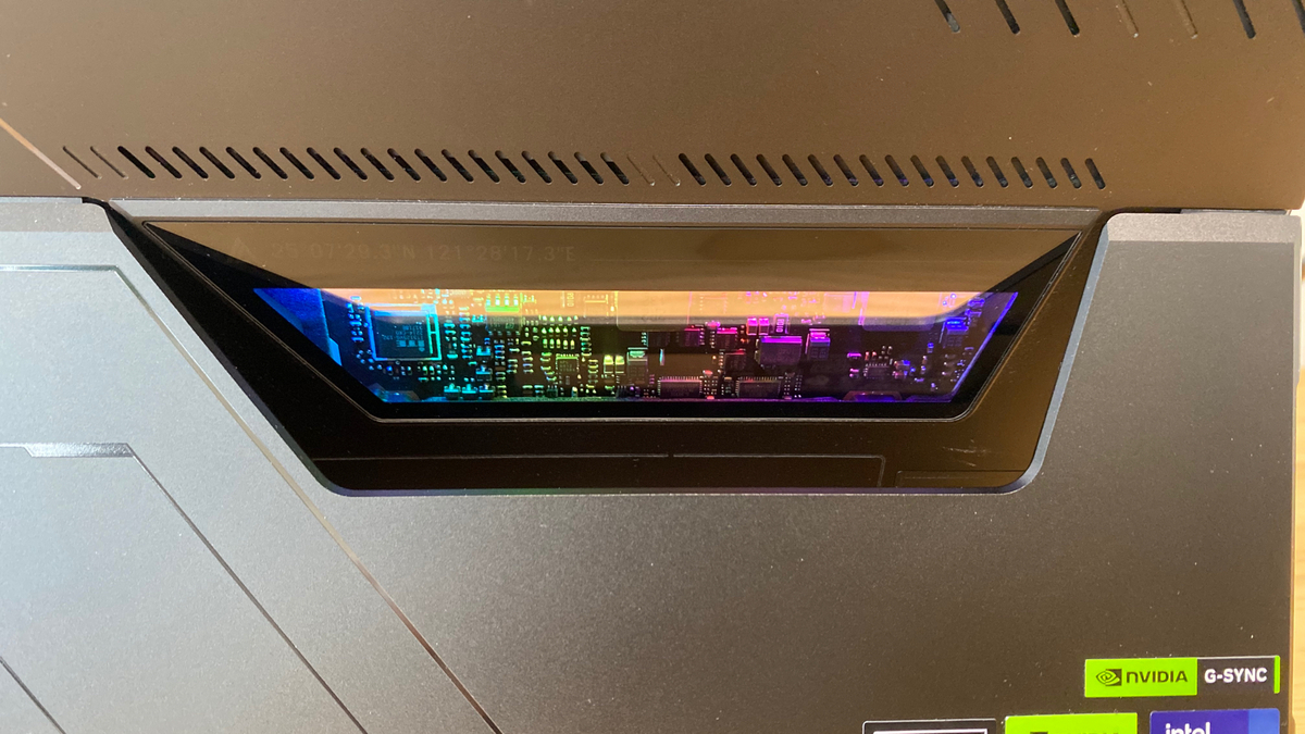ASUS】ROG Flow Z13 GZ301VV 専用外付けGPUはRTX4090!!【2in1 