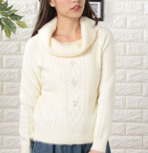 FINAL CUT(ファイナルカット) 衣装 [最新版] 橋本環奈・栗山千明