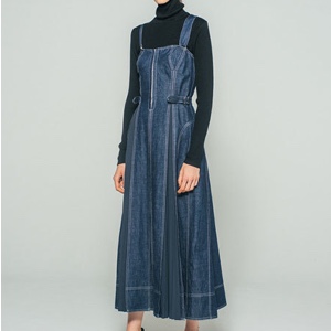 アナザースカイ 飯豊まりえ 衣装 ワンピースのブランドは Fashion Express