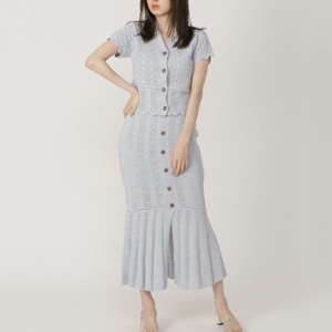 ヒルナンデス 藤田ニコル 衣装 随時更新 にこるんの服のブランドは Fashion Express
