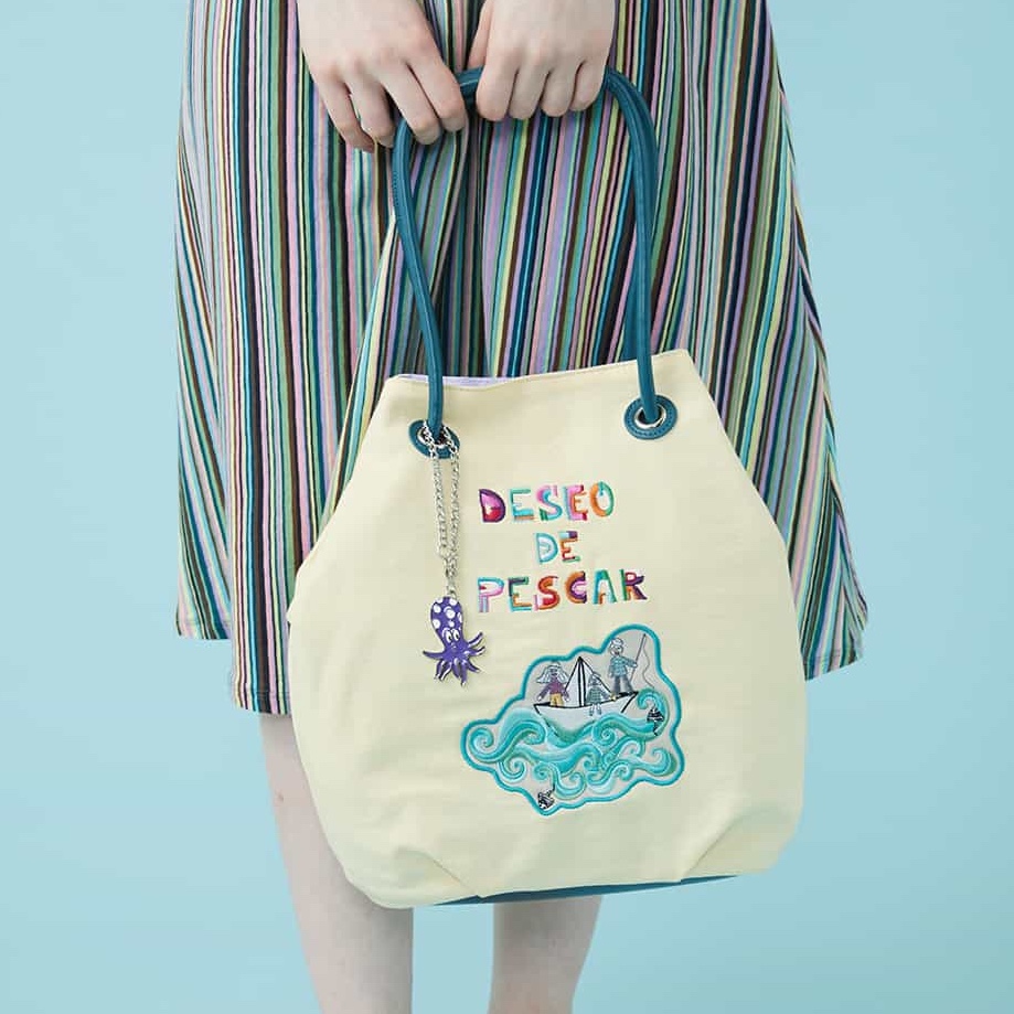 刺繍トートバッグ