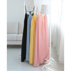 黄色いキャミワンピース