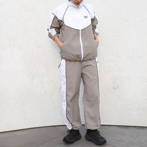 ジャージのジャケット・パンツ