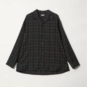 チェック柄シャツ