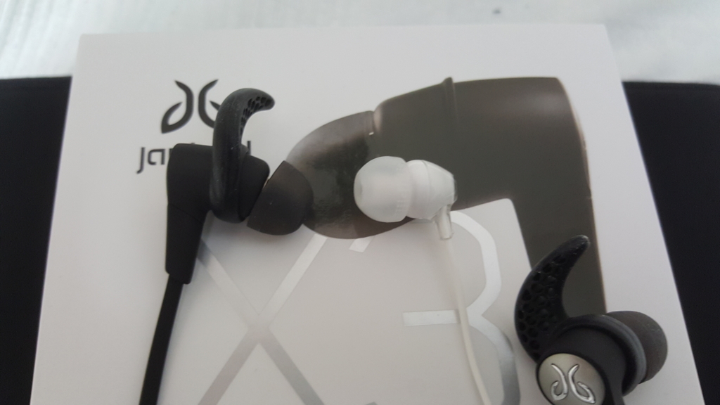 最安値，お得】 (中古品)Jaybird X3 ワイヤレスイヤホン Bluetooth