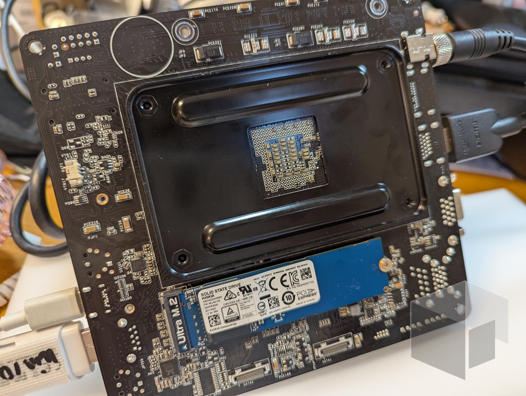 ジャンクのA300M-STXを使って格安ミニPCもどきを作る話 - UnibelPost