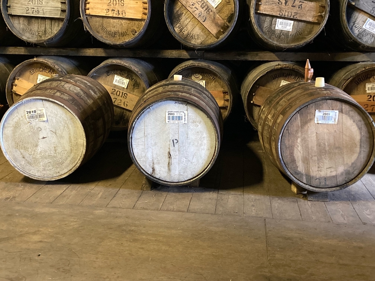 オクトモア アイラ 7.3／Octomore Islay 7.3 - ホームレス ドランカー