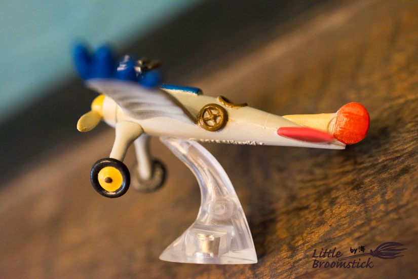 MRJ グッズ　飛行機模型 2点　ピンブローチ　リングノート　非売品 Amazon.co.jp: NG Models 1/400 完成品 ZIPAIR for Boeing B787