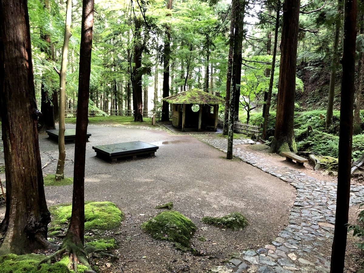 f:id:Loosely:20201213104001j:plain