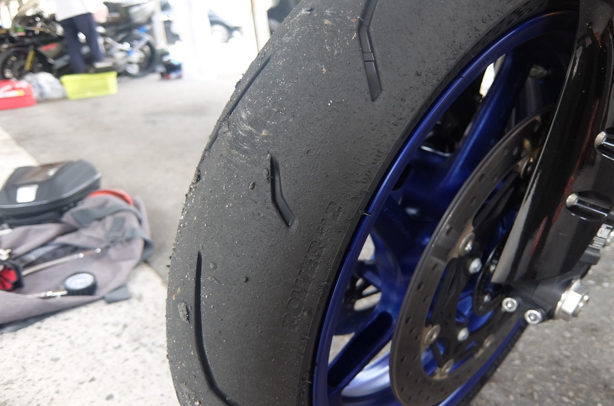 ミシュラン パワーGP2 インプレ - MT-10SPと遊ぶ！