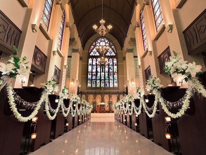 旭川で少人数の結婚式におすすめのブルーミントンヒルのチャペル