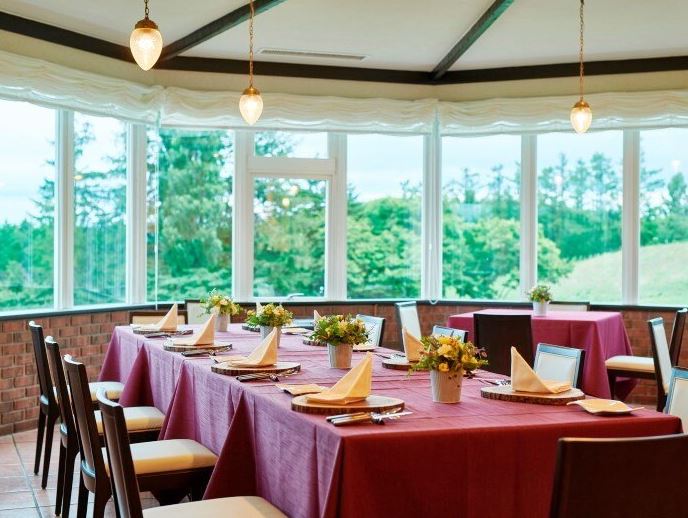 富良野で少人数の結婚式におすすめの披露宴会場