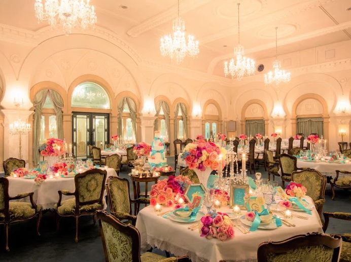 旭川・富良野で少人数の結婚式におすすめの雪の美術館の披露宴会場