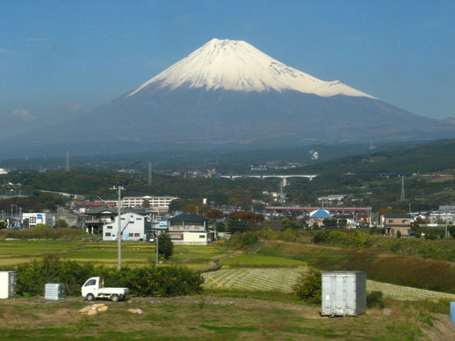 冠雪富士山(2)