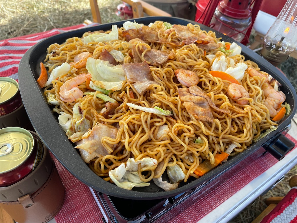 レビュー】キャンプで焼きそばを作る鉄板は絶対イワタニ！簡単な作り方