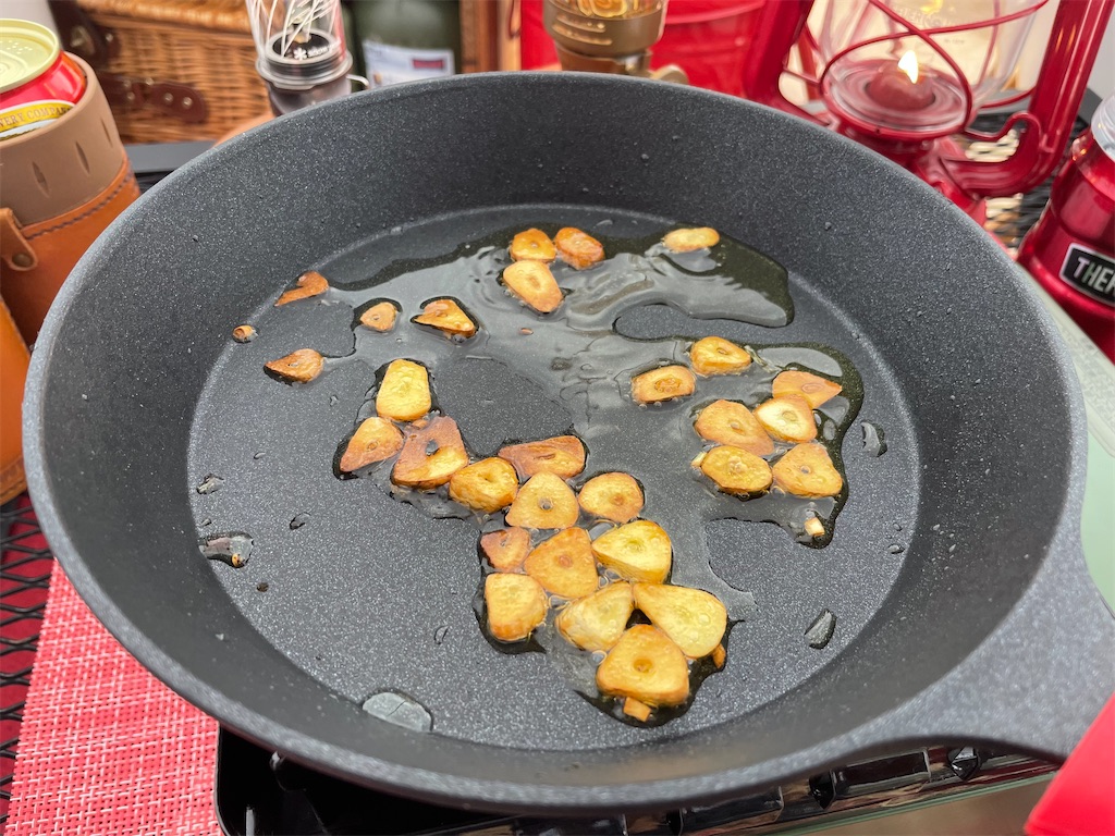 【レビュー】マキシマムは本当にステーキと合うの？焼き方も紹介 ERABIKATA