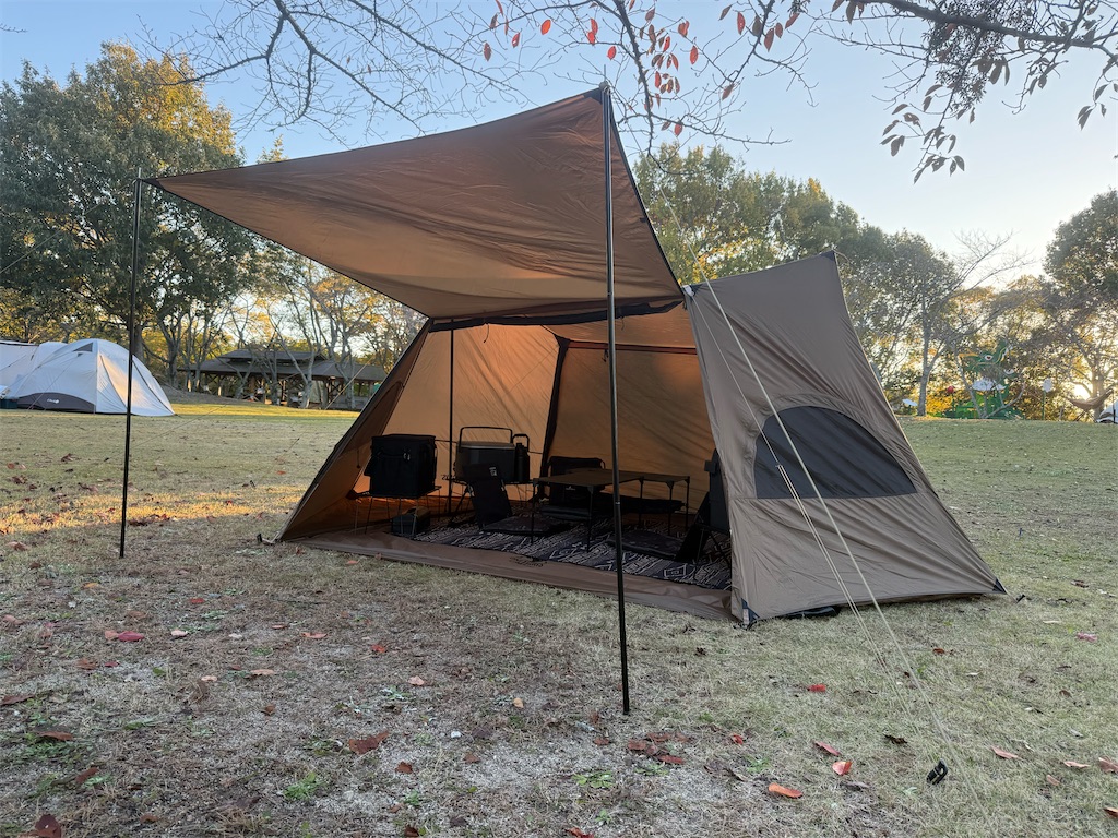 ソロキャンプでお座敷＆地べたスタイル！シート＆座布団を紹介 - WAKATTA