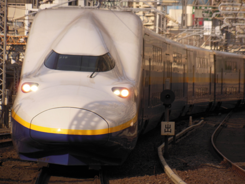 E４系