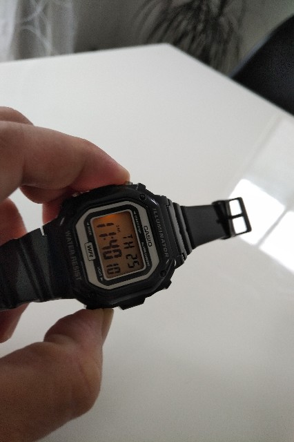 CASIO F-108WHC-1AJF レビュー 】チープカシオGショックレビュー