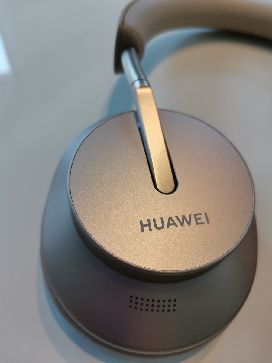 HUAWEI FreeBuds Studio レビュー 】音楽という贅沢を楽しめる至高の