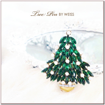 ツリーのビンテージブローチ WEISS（ウェイス） - 麗しきビンテージの世界