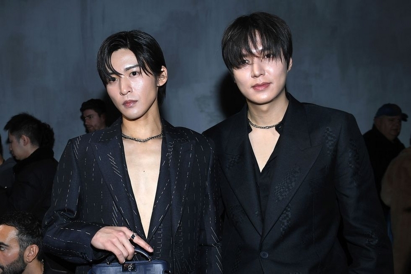 公式 写真集 イ・ミンホ イミンホ シグネチャー levi strausd 公式 写真集 イ・ミンホ イミンホ シグネチャー levi strausd