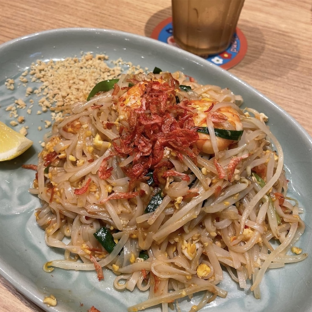 タイの食卓クルン・サイアムのパッタイの写真