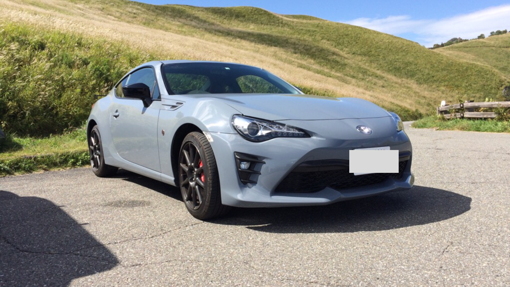 86の限定色 ソリッドグレー を購入しました 写真多数 ブドウ糖の浪費