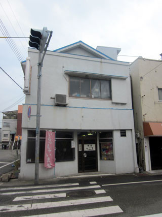f:id:MSHIBATA:20120507220202j:image f:id:MSHIBATA:20120507220202j:image