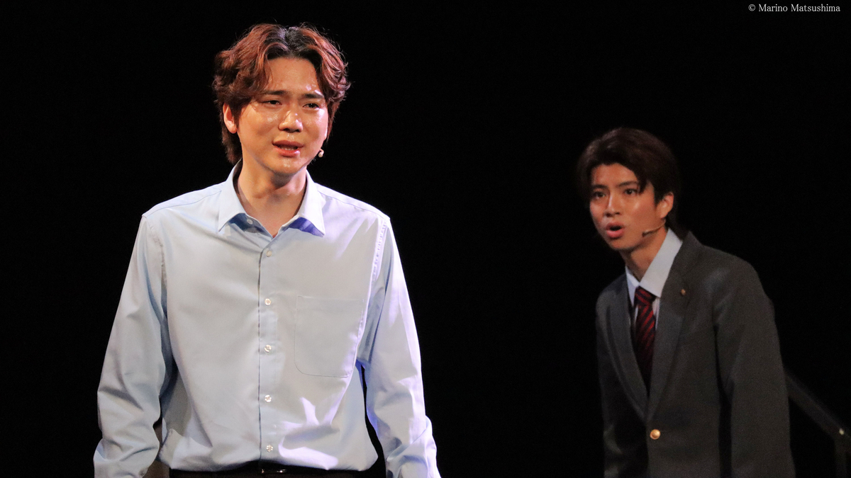 燃ゆる暗闇にて』観劇レポート：純粋な生徒たちが“幸福に生きる世界”に