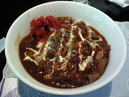 タンシチュー丼うまかたよー