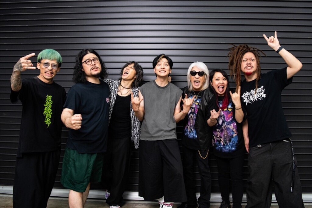 B’z 稲葉浩志 松本孝弘　UNITE #02 サコッシュ　新品 新品 非売品 サコッシュ B'z party 継続記念品 稲葉浩志 松本孝弘 ミニ