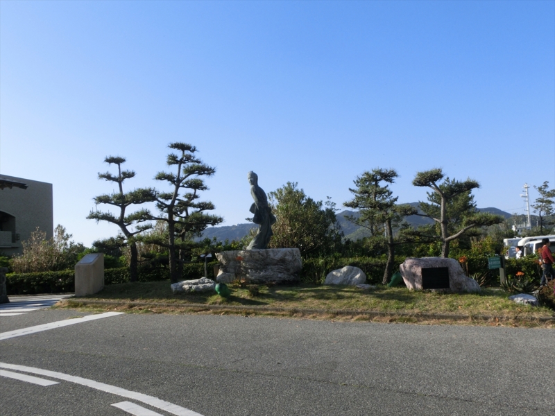 f:id:Margatroid:20160505103958j:plain f:id:Margatroid:20160505103958j:plain