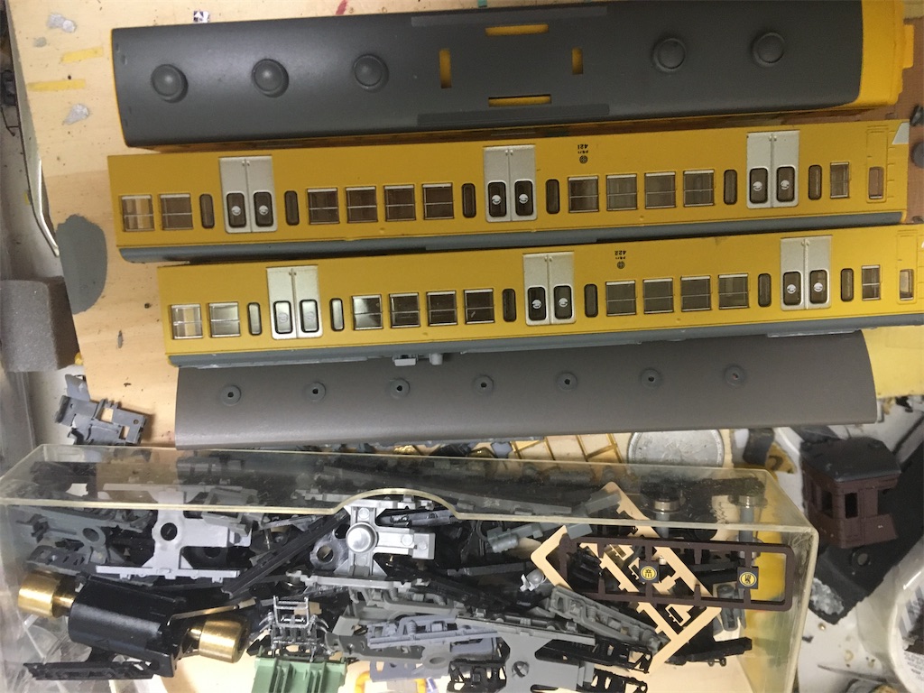 Nゲージ 西武411系風の電車を作りました(仮完成) - 傘縫みたちの魔法図書館