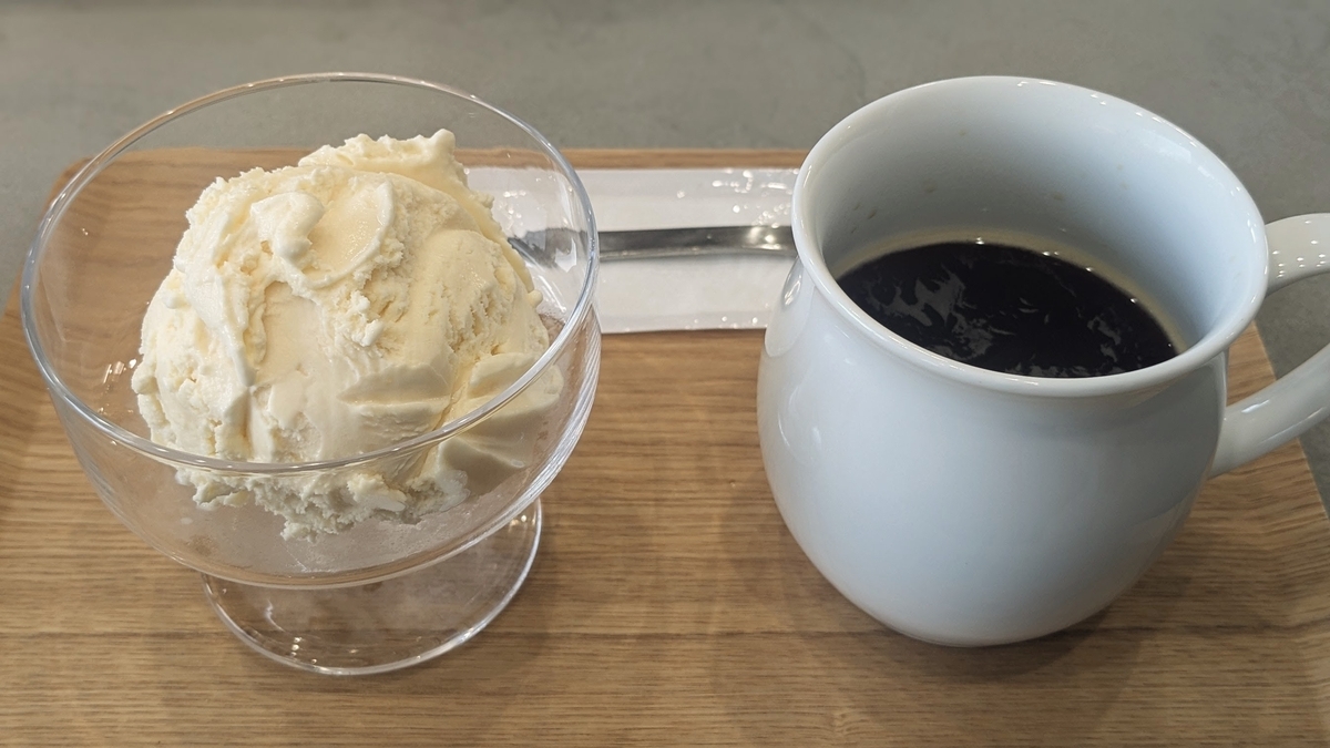 アイスとコーヒー