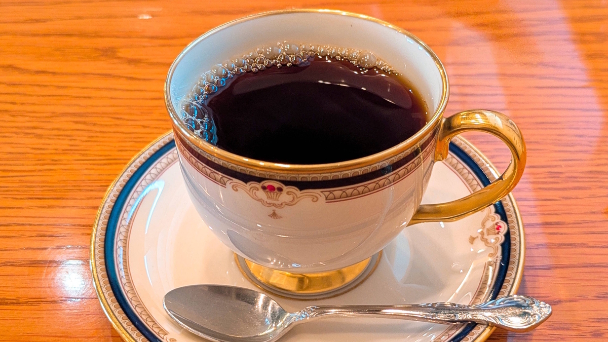 ブレンド（Hot）（500円）。香りが良く、まろやかな味わいで飲みやすかったです。