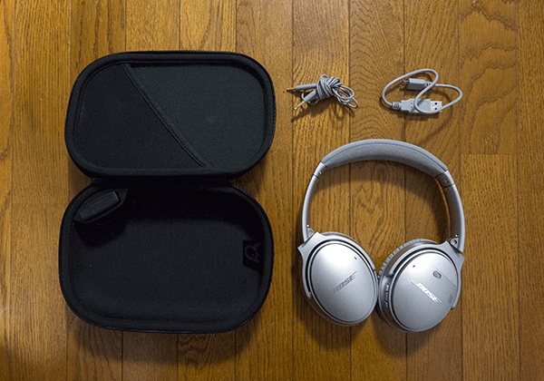QuietComfort 35の内容物 QuietComfort 35の内容物